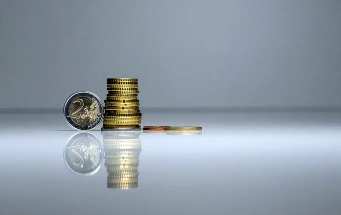 Article Image for AI Tools Redefine Decision Making in Finance