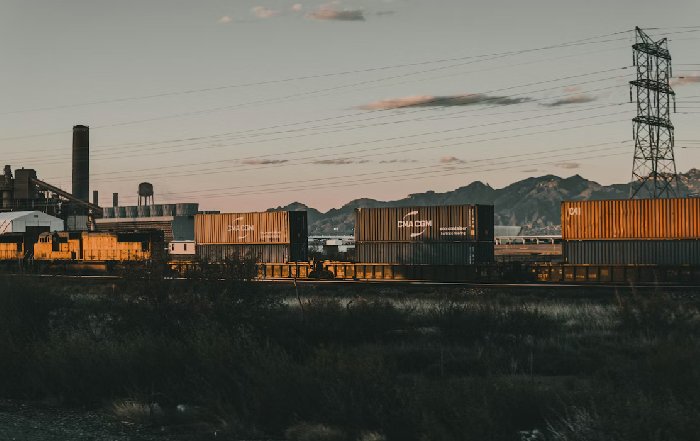 Article Image for How Global Supply Chain Shifts Are Impacting the US Economy